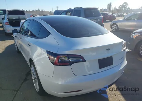2021 Tesla Model 3 Long Range Dual Motor All-Wheel Drive z USA, uszkodzony, nr VIN 5YJ3E1EB1MF079586